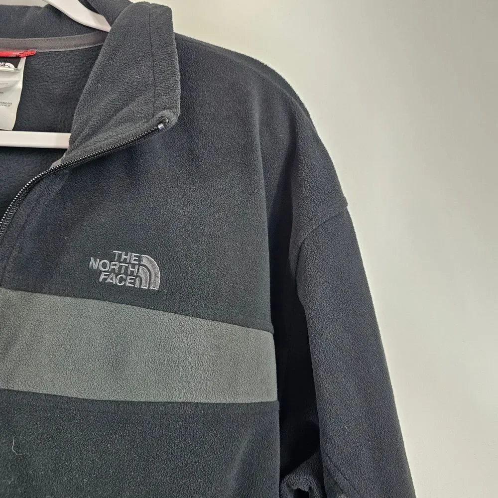 The North Face TKA 100 Quarter Zip Pullover In Black And Gray - Size XL